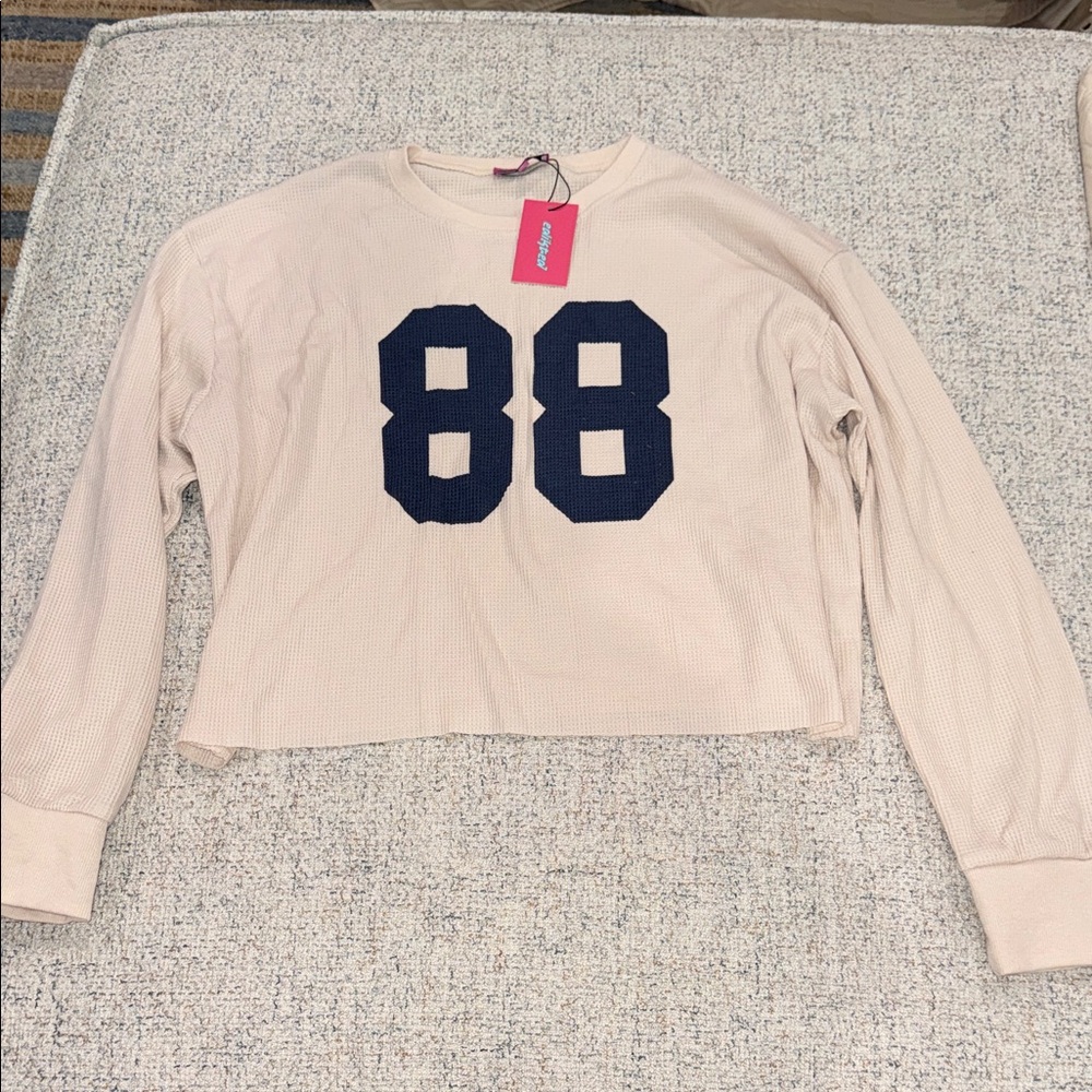 Casual Cream Women's Thermal Top with Navy '88' Graphic